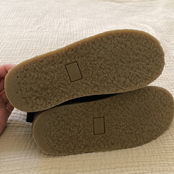 Zara real suede dark grey Sherpa lined boots. Unisex Childrens shoe US 12/EUR 30 - Picture 8 of 9